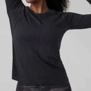 Athleta foothill top